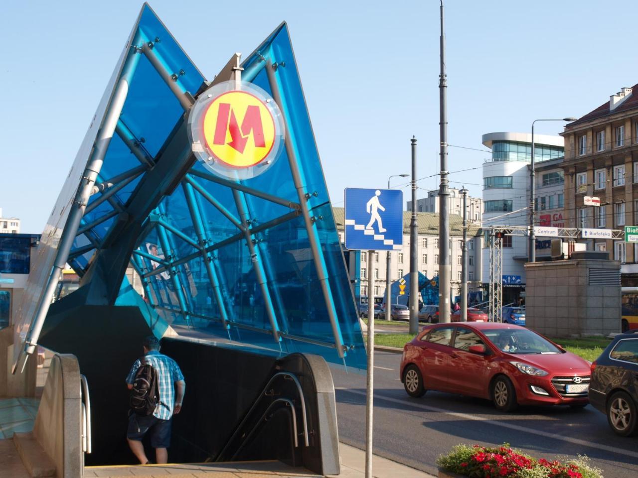 Apartamenty Metro Praga Varşovia Exterior foto